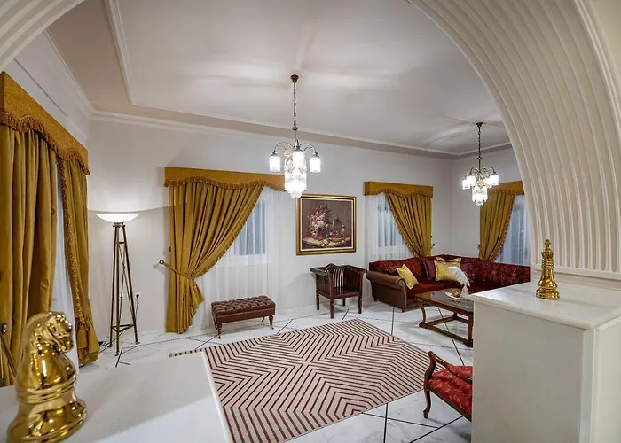 Aigli * Áyios Kírikos