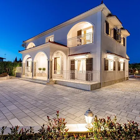 Aigli * Agios Kirikos (Zakynthos)